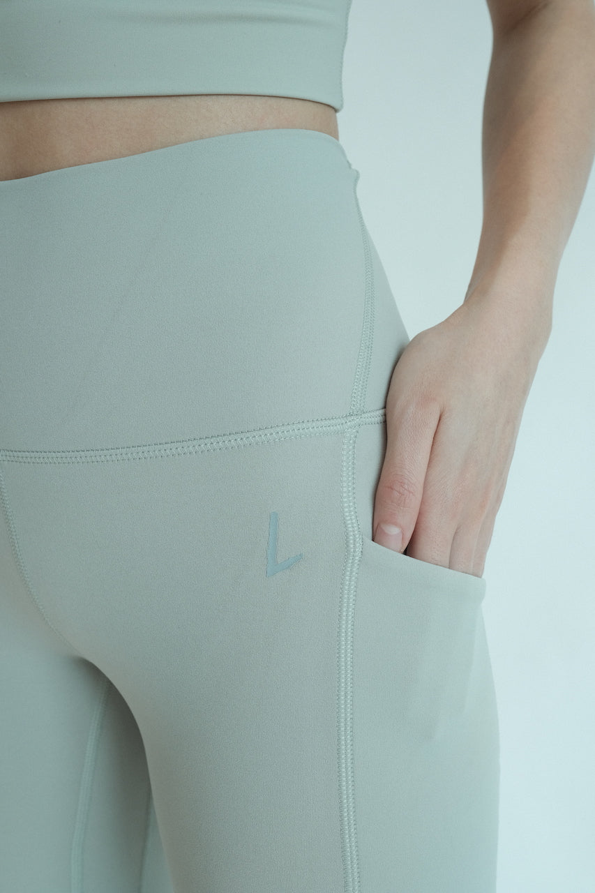 Compassion Pocket Legging