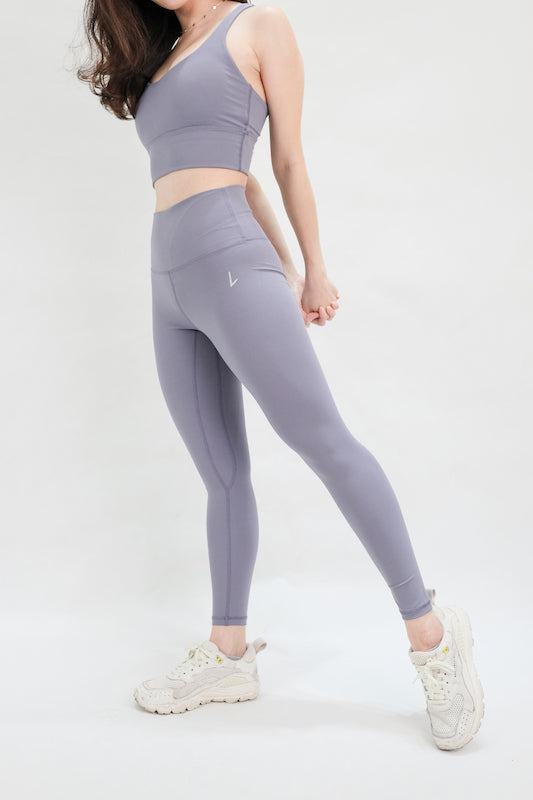 Demure Smooth Legging